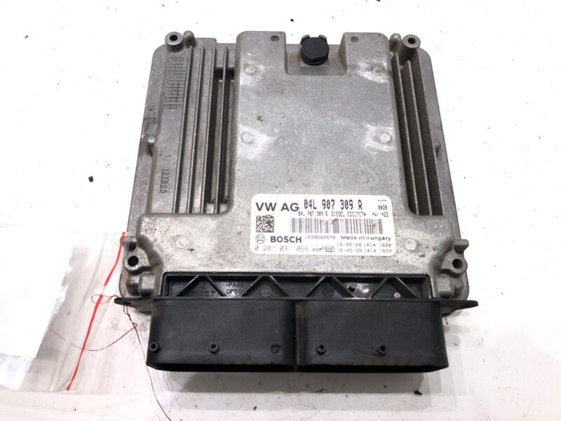 RIADIACA JEDNOTKA MOTORA VW PASSAT B8 VARIANT (3G5, CB5) 2014 - 2022 04L907309R