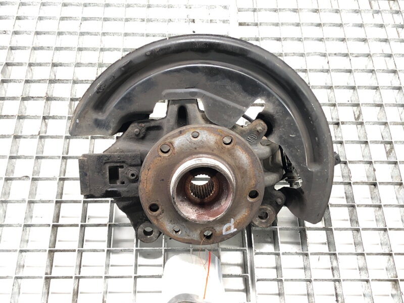 OTOČ PRAVÁ PREDNÁ RENAULT MEGANE III HATCHBACK VAN (BZ_) 2008 - 2015 OTOČ PRAVÁ PREDNÁ RENAULT MEGANE III HATCHBACK VAN (BZ_) 2008 - 2015