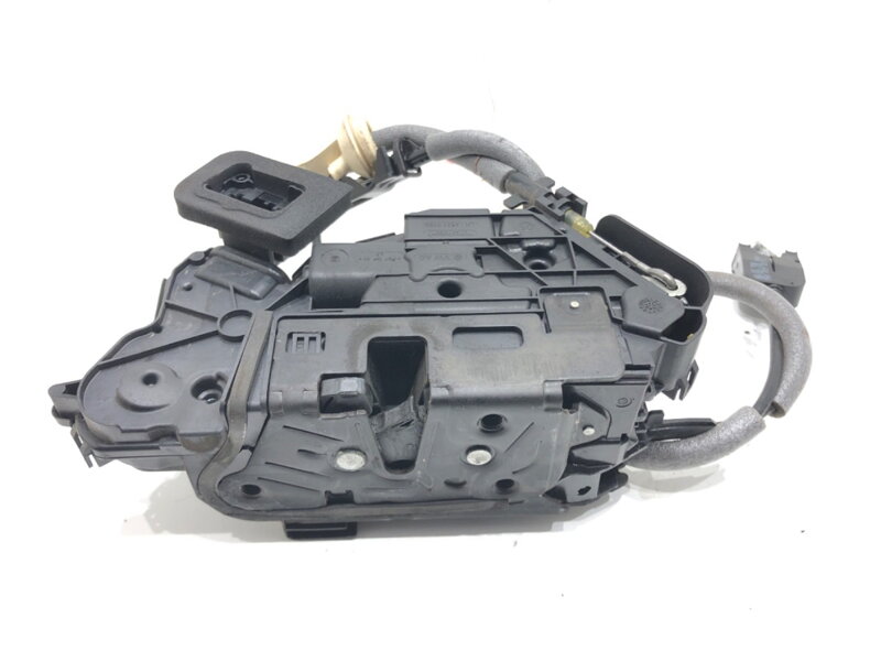 ZÁMOK DVERÍ ĽAVÝ PREDNÝ VW GOLF VII (5G1, BQ1, BE1, BE2) 2012 - 2022 5TB837015B ZÁMOK DVERÍ ĽAVÝ PREDNÝ VW GOLF VII (5G1, BQ1, BE1, BE2) 2012 - 2022 5TB837015B
