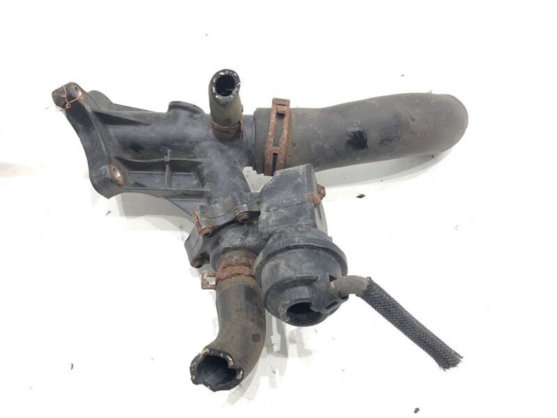 HLAVNÉ POTRUBIE VODY MERCEDES-BENZ VITO (W447) 2014 - 2022 110600686R