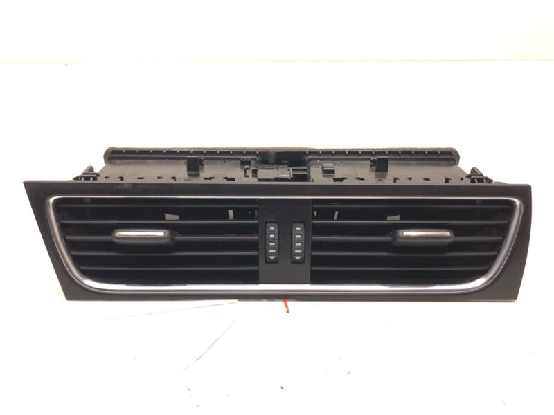 MRIEŽKA VENTILÁCIE PREDNÁ AUDI A4 B8 AVANT (8K5) 2007 - 2015 8T1820951B MRIEŽKA VENTILÁCIE PREDNÁ AUDI A4 B8 AVANT (8K5) 2007 - 2015 8T1820951B