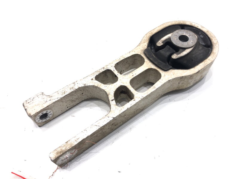 DRŽIAK MOTORA PEUGEOT 208 II (UB_, UP_, UW_, UJ_) 2019 - 2022 9826527880