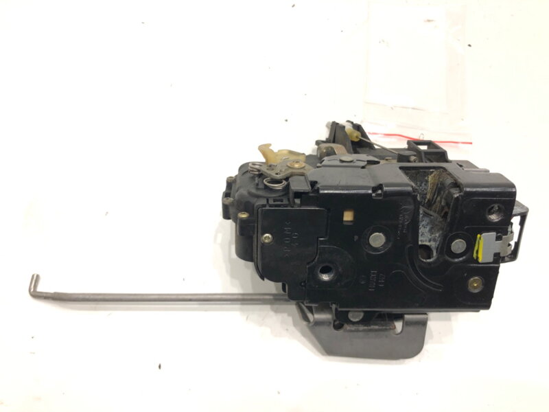 ZÁMOK DVERÍ ĽAVÝ PREDNÝ AUDI A4 B6 (8E2) 2000 - 2005 4B1837015B ZÁMOK DVERÍ ĽAVÝ PREDNÝ AUDI A4 B6 (8E2) 2000 - 2005 4B1837015B