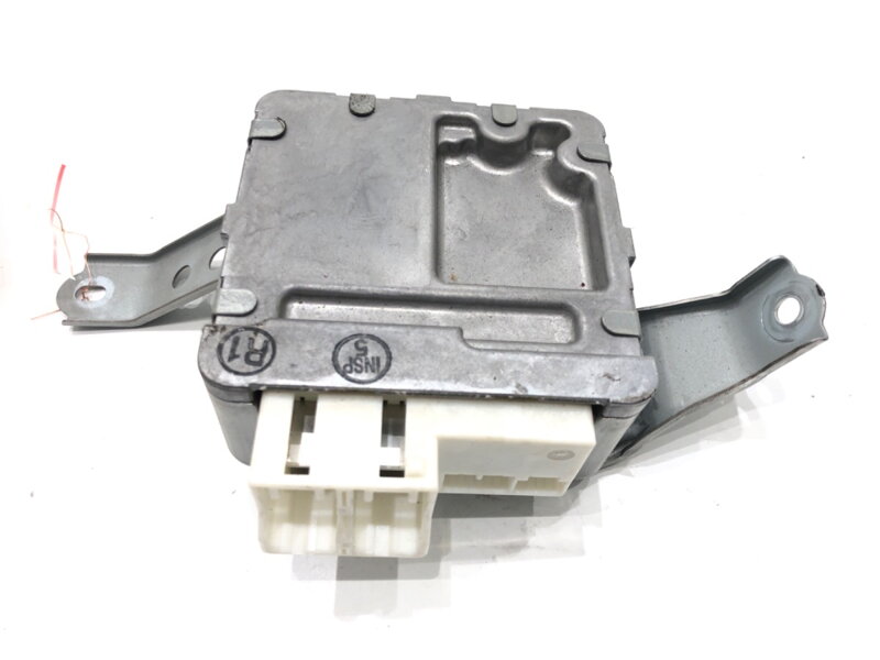 MODUL POSILŇOVANIA TOYOTA YARIS (_P1_) 1999 - 2005 89650-0D030