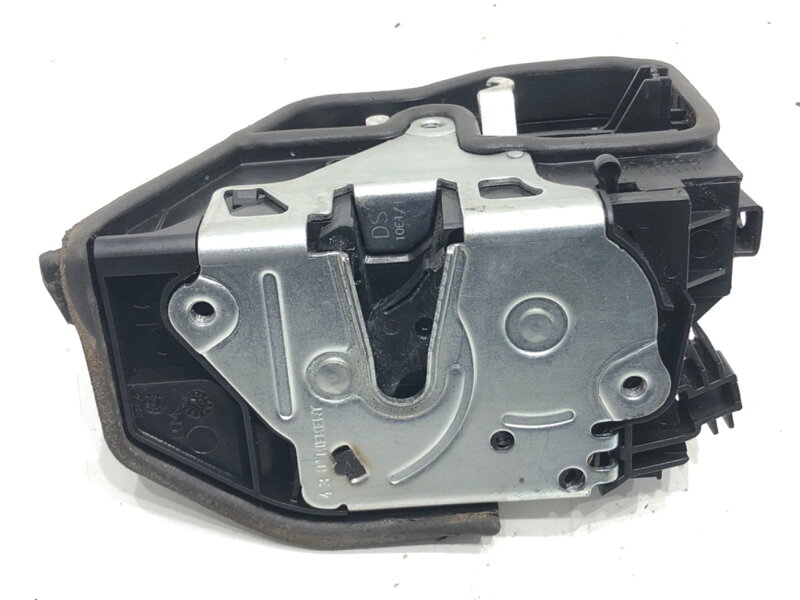 ZÁMOK DVERÍ ĽAVÝ ZADNÝ BMW 5 TOURING (F11) 2009 - 2017 7202147 ZÁMOK DVERÍ ĽAVÝ ZADNÝ BMW 5 TOURING (F11) 2009 - 2017 7202147