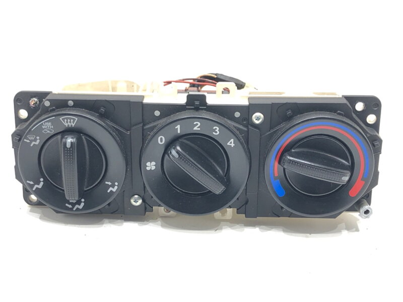 PANEL OVLÁDANIA VENTILÁCIE HONDA CIVIC VII HATCHBACK (EU, EP, EV) 2000 - 2006