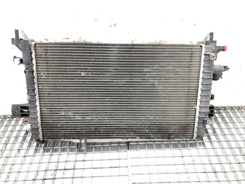 CHLADIČ VODY OPEL ASTRA H KOMBI (A04) 2004 - 2014 13152319 CHLADIČ VODY OPEL ASTRA H KOMBI (A04) 2004 - 2014 13152319