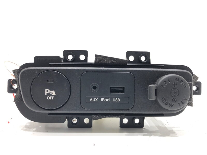 ZÁSUVKA / ULOŽENIE USB KIA SPORTAGE III (SL) 2009 - 2022 ZÁSUVKA / ULOŽENIE USB KIA SPORTAGE III (SL) 2009 - 2022