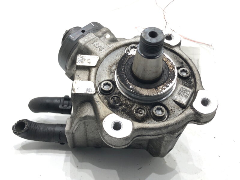 VSTREKOVACIE ČERPADLO VW PASSAT B7 (362) 2010 - 2015 03L130755L