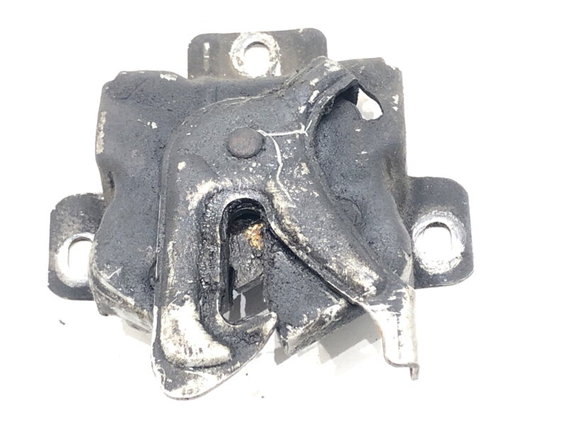 ZÁMOK KAPOTY PREDNÝ SUZUKI SX4 (EY, GY) 2006 - 2022 ZÁMOK KAPOTY PREDNÝ SUZUKI SX4 (EY, GY) 2006 - 2022