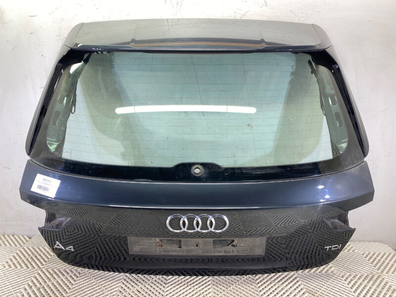 VEKO BATOŽINOVÉHO PRIESTORU KUFOR ZADNÝ AUDI A4 B9 AVANT (8W5, 8WD) 2015 - 2022 Manhattangrau P. 2c