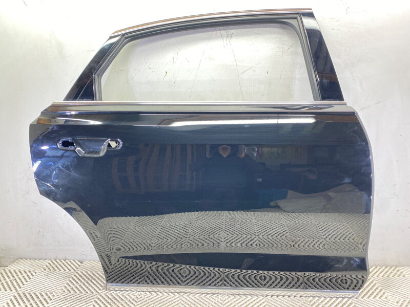 DVERE PRAVÉ ZADNÉ W FARBA LY9T AUDI A8 D5 (4N2, 4N8) 2017 - 2022 DVERE PRAVÉ ZADNÉ W FARBA LY9T AUDI A8 D5 (4N2, 4N8) 2017 - 2022