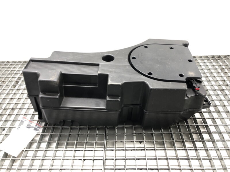 SUBWOOFER AUDI Q7 (4MB, 4MG) 2015 - 2022 4M0035621A SUBWOOFER AUDI Q7 (4MB, 4MG) 2015 - 2022 4M0035621A
