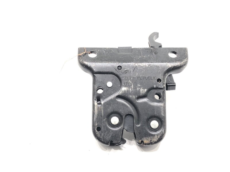ZÁMOK VEKA BATOŽINOVÉHO PRIESTORU ZADNÝ AUDI A3 (8P1) 2003 - 2013