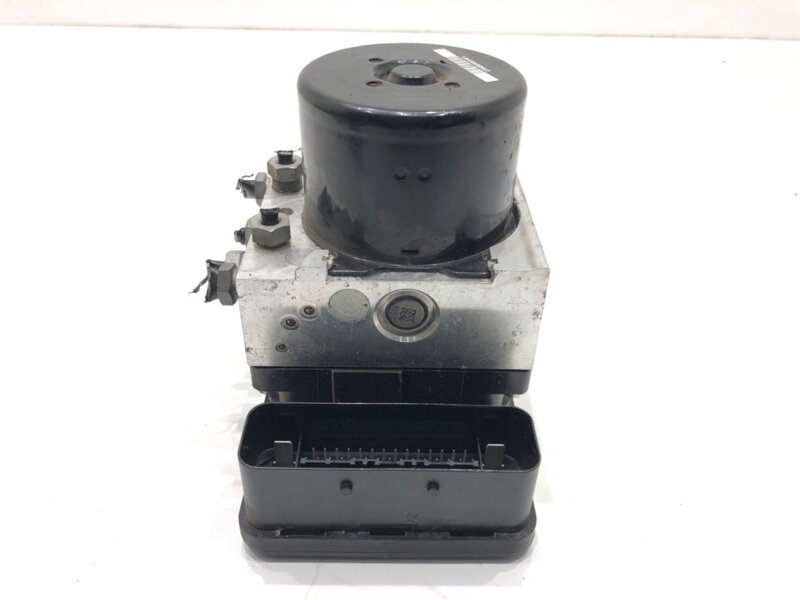 ČERPADLO VOLVO V40 LIFTBACK (525, 526) 2012 - 2022 P31423315