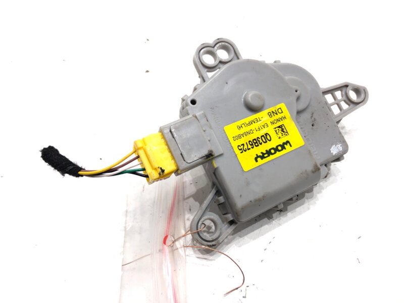 MOTOR RADIÁTORA KÚRENIA HYUNDAI TUCSON (NX4E, NX4A) 2020 - 2022 EA1F1-DN8AB02 MOTOR RADIÁTORA KÚRENIA HYUNDAI TUCSON (NX4E, NX4A) 2020 - 2022 EA1F1-DN8AB02