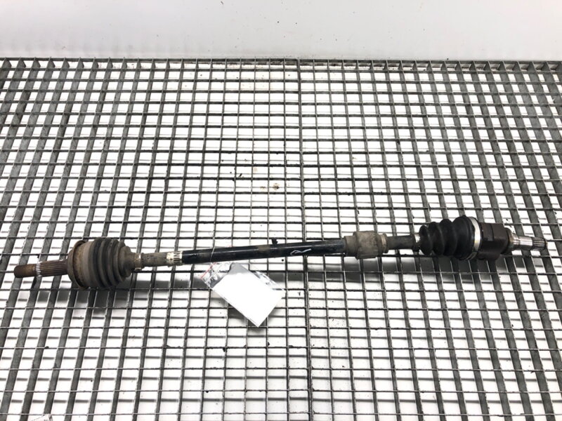 POLOOS PRAVÁ PREDNÁ TOYOTA YARIS (_P9_) 2005 - 2014 43410-0D320 POLOOS PRAVÁ PREDNÁ TOYOTA YARIS (_P9_) 2005 - 2014 43410-0D320