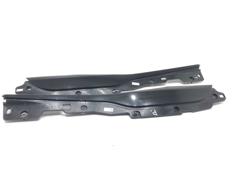 LIŠTY DEKORY TUNELA STREDOVÉHO MINI MINI CLUBMAN (F54) 2014 - 2022 9340660