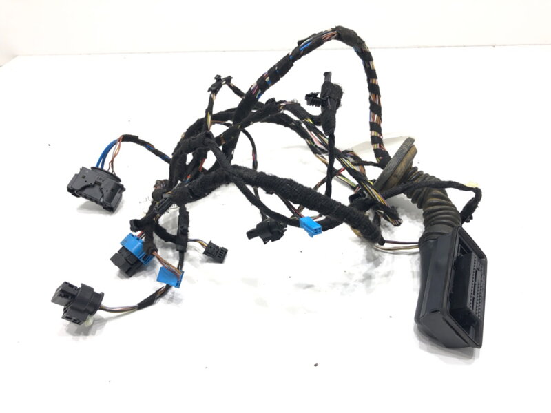 KABELÁŽ DVERE PREDNÁ PRAVÁ MINI MINI CLUBMAN (F54) 2014 - 2022 9389288 KABELÁŽ DVERE PREDNÁ PRAVÁ MINI MINI CLUBMAN (F54) 2014 - 2022 9389288