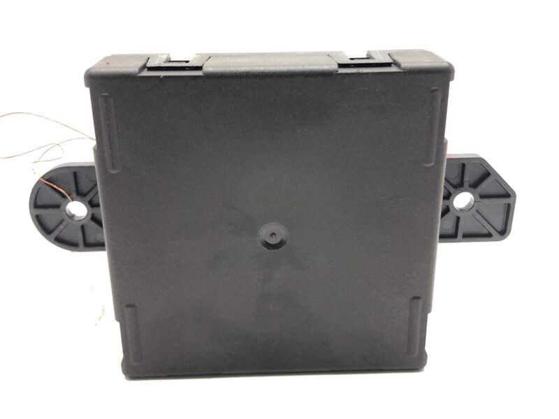MODUL DVERE PREDNÉ PRAVÉ CHRYSLER PACIFICA 2016 - 2022 68316560AC MODUL DVERE PREDNÉ PRAVÉ CHRYSLER PACIFICA 2016 - 2022 68316560AC