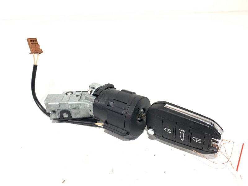 SPÍNACIA SKRINKA OPEL CROSSLAND X / CROSSLAND (P17, P2QO) 2017 - 2022 9663123380 SPÍNACIA SKRINKA OPEL CROSSLAND X / CROSSLAND (P17, P2QO) 2017 - 2022 9663123380