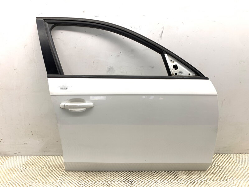 DVERE PRAVÉ PREDNÉ AUDI A4 B8 AVANT (8K5) 2007 - 2015 DVERE PRAVÉ PREDNÉ AUDI A4 B8 AVANT (8K5) 2007 - 2015
