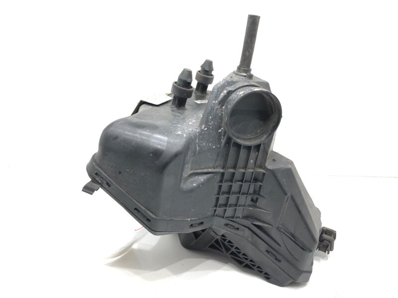 KRYT FILTRA VZDUCHU AUDI A4 B8 AVANT (8K5) 2007 - 2015 8R0133835E KRYT FILTRA VZDUCHU AUDI A4 B8 AVANT (8K5) 2007 - 2015 8R0133835E