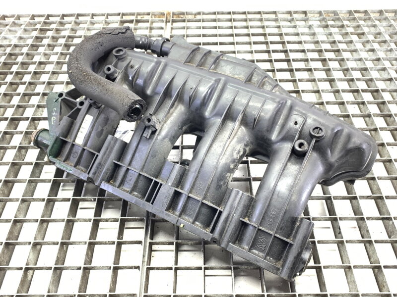 SACIE POTRUBIE AUDI A4 B8 AVANT (8K5) 2007 - 2015 06H198211A