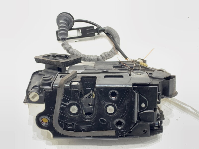 ZÁMOK DVERÍ ĽAVÝ ZADNÝ VW GOLF VII (5G1, BQ1, BE1, BE2) 2012 - 2022 5K4839015R ZÁMOK DVERÍ ĽAVÝ ZADNÝ VW GOLF VII (5G1, BQ1, BE1, BE2) 2012 - 2022 5K4839015R