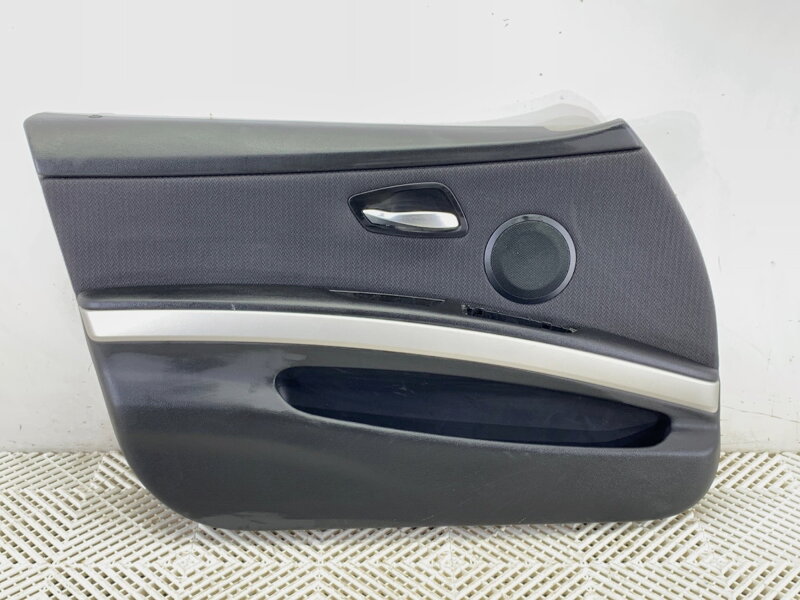 TAPACÍR DVERÍ ĽAVÝ PREDNÝ BMW 3 TOURING (E91) 2004 - 2012 2835509 TAPACÍR DVERÍ ĽAVÝ PREDNÝ BMW 3 TOURING (E91) 2004 - 2012 2835509