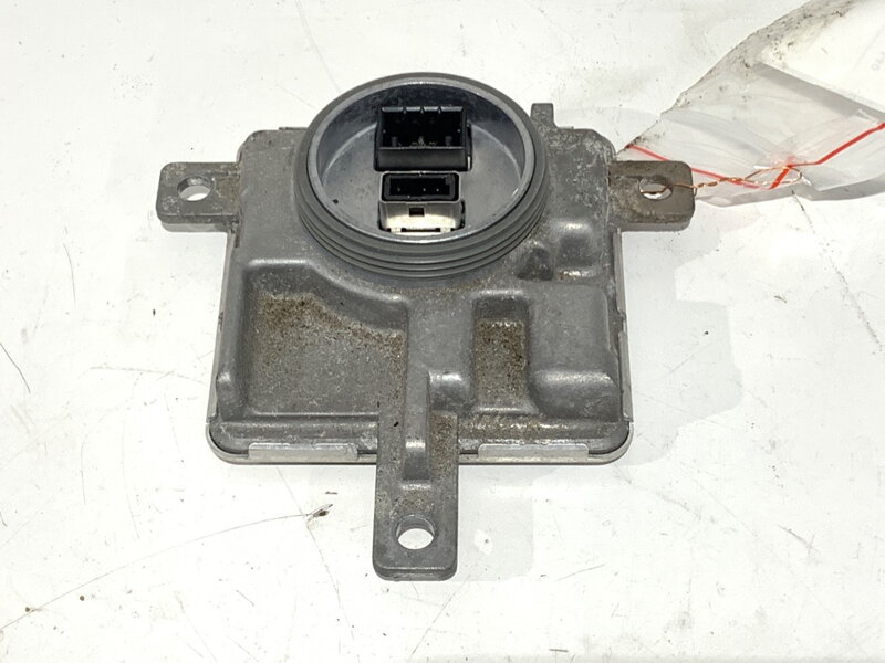 RIADIACA JEDNOTKA XENÓN AUDI A4 B8 (8K2) 2007 - 2015 8K0941597E RIADIACA JEDNOTKA XENÓN AUDI A4 B8 (8K2) 2007 - 2015 8K0941597E