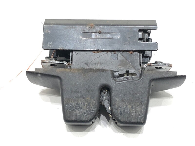 ZÁMOK VEKA BATOŽINOVÉHO PRIESTORU ZADNÝ RENAULT LAGUNA III GRANDTOUR (KT0/1) 2007 - 2015 905420001R ZÁMOK VEKA BATOŽINOVÉHO PRIESTORU ZADNÝ RENAULT LAGUNA III GRANDTOUR (KT0/1) 2007 - 2015 905420001R