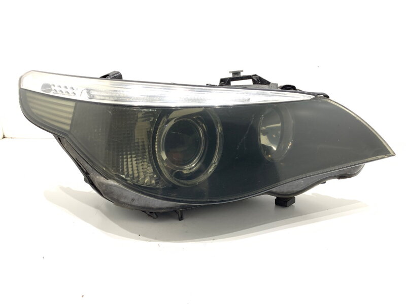 SVETLO PRAVÉ PREDNÉ XENÓN BMW 5 TOURING (E61) 2004 - 2010
