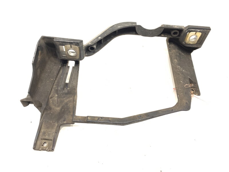 DRŽIAK SVETLA PRAVÝ BMW 5 TOURING (E61) 2004 - 2010 158738-00