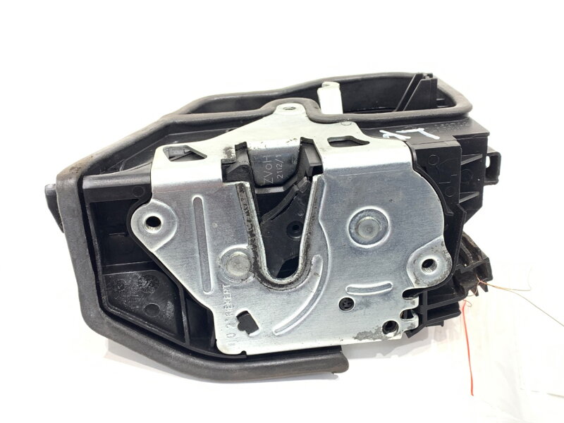 ZÁMOK DVERÍ ĽAVÝ PREDNÝ BMW 1 (F20) 2011 - 2019 7229461