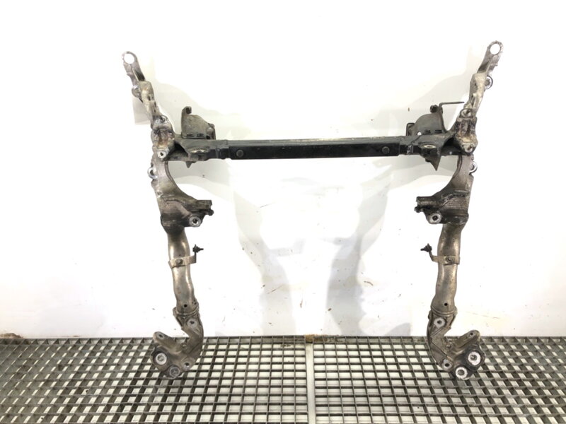 VÝSTUHA POD MOTOR AUDI A4 B8 AVANT (8K5) 2007 - 2015 8K0399315G