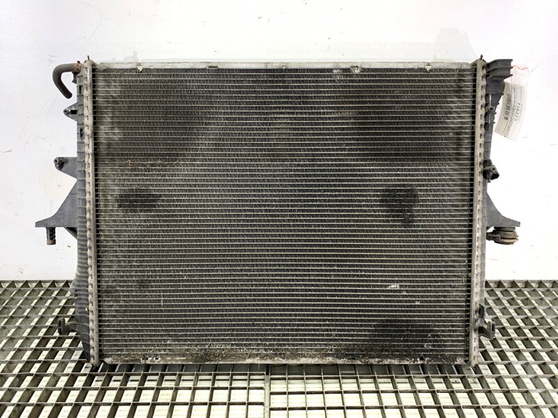 CHLADIČ VODY AUDI Q7 (4LB) 2006 - 2016 7L0121253A CHLADIČ VODY AUDI Q7 (4LB) 2006 - 2016 7L0121253A