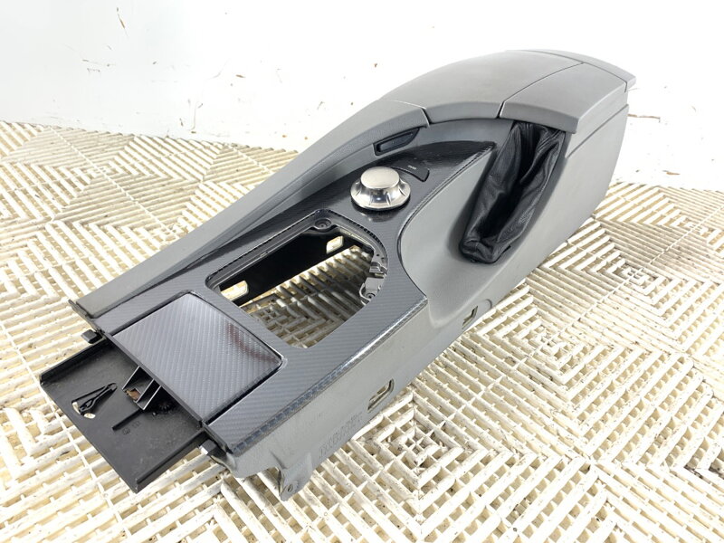 TUNEL STREDOVÝ BMW 5 (E60) 2003 - 2010