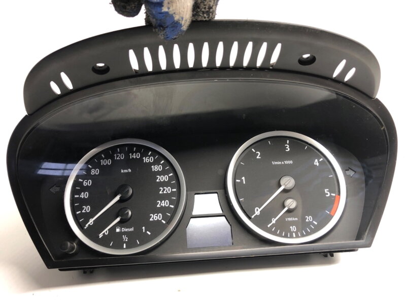 TACHOMETER BUDÍKY BMW 5 TOURING (E61) 2004 - 2010 9135253