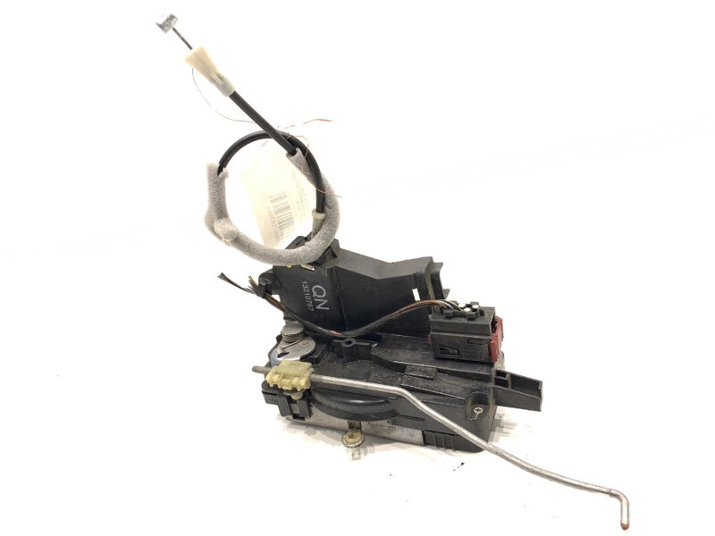 ZÁMOK DVERÍ ĽAVÝ PREDNÝ OPEL SIGNUM LIFTBACK (Z03) 2003 - 2008 13210767