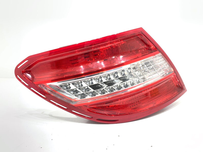 SVETLO ĽAVÉ ZADNÉ MERCEDES-BENZ CLASS C (W204) 2007 - 2015 2048201964 SVETLO ĽAVÉ ZADNÉ MERCEDES-BENZ CLASS C (W204) 2007 - 2015 2048201964
