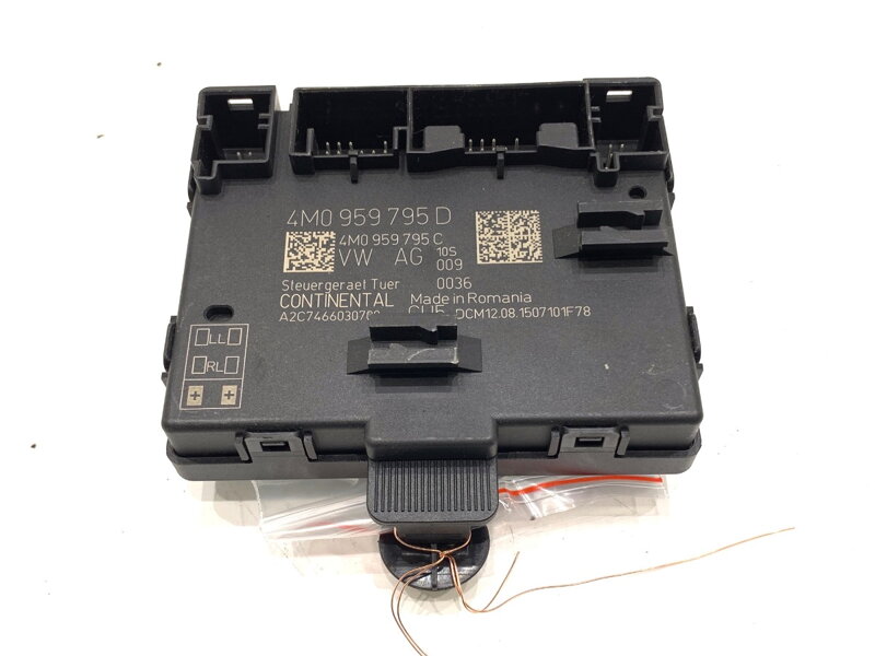MODUL DVERE ZADNÉ PRAVÉ AUDI Q7 (4MB, 4MG) 2015 - 2022 4M0959795D