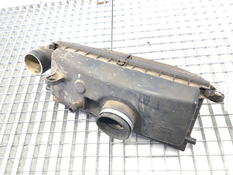 KRYT FILTRA VZDUCHU SUBARU IMPREZA KOMBI (GG) 2000 - 2008 KRYT FILTRA VZDUCHU SUBARU IMPREZA KOMBI (GG) 2000 - 2008