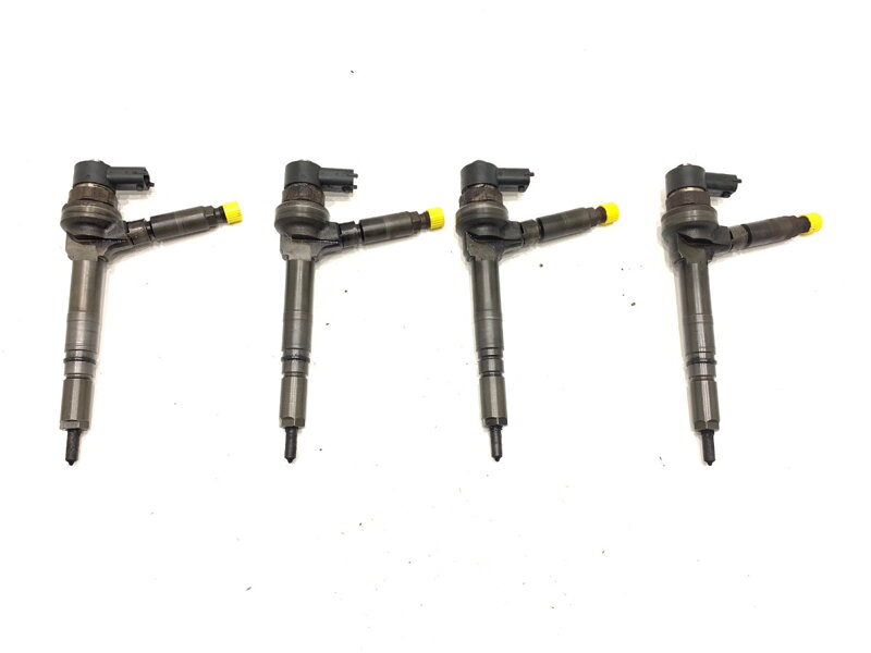 VSTREKOVAČE SADA OPEL ASTRA H KOMBI (A04) 2004 - 2014 0445110175