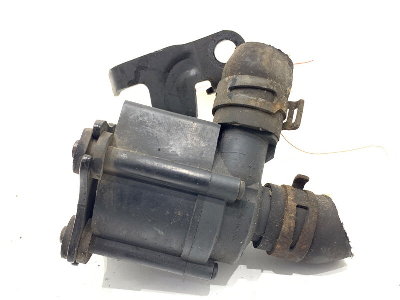 PRÍDAVNÁ VODNÁ PUMPA SEAT LEON (5F1) 2012 - 2022 5Q0965561B