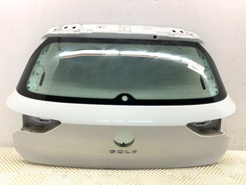 VEKO BATOŽINOVÉHO PRIESTORU KUFOR ZADNÝ VW GOLF VIII (CD1) 2019 - 2022 VEKO BATOŽINOVÉHO PRIESTORU KUFOR ZADNÝ VW GOLF VIII (CD1) 2019 - 2022