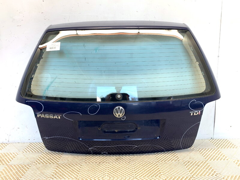 VEKO BATOŽINOVÉHO PRIESTORU KUFOR ZADNÝ VW PASSAT B5.5 VARIANT (3B6) 2000 - 2005