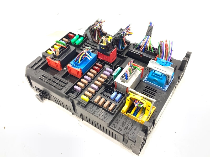 MODUL BSI CITROEN C3 III (SX) 2016 - 2024 9847402480