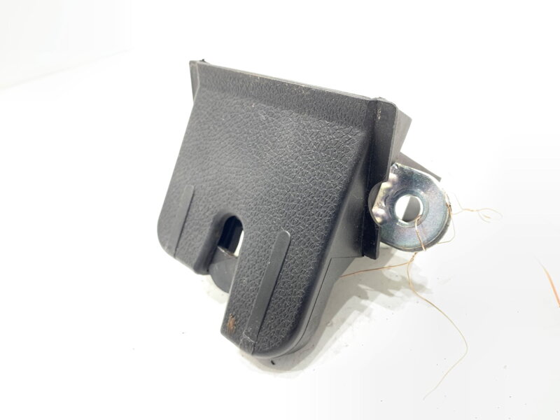 ZÁMOK VEKA BATOŽINOVÉHO PRIESTORU ZADNÝ VW GOLF VII (5G1, BQ1, BE1, BE2) 2012 - 2022 5G6872505