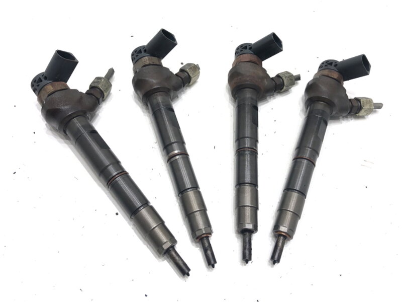 VSTREKOVAČE SADA VW GOLF VII (5G1, BQ1, BE1, BE2) 2012 - 2022 04L130277AJ